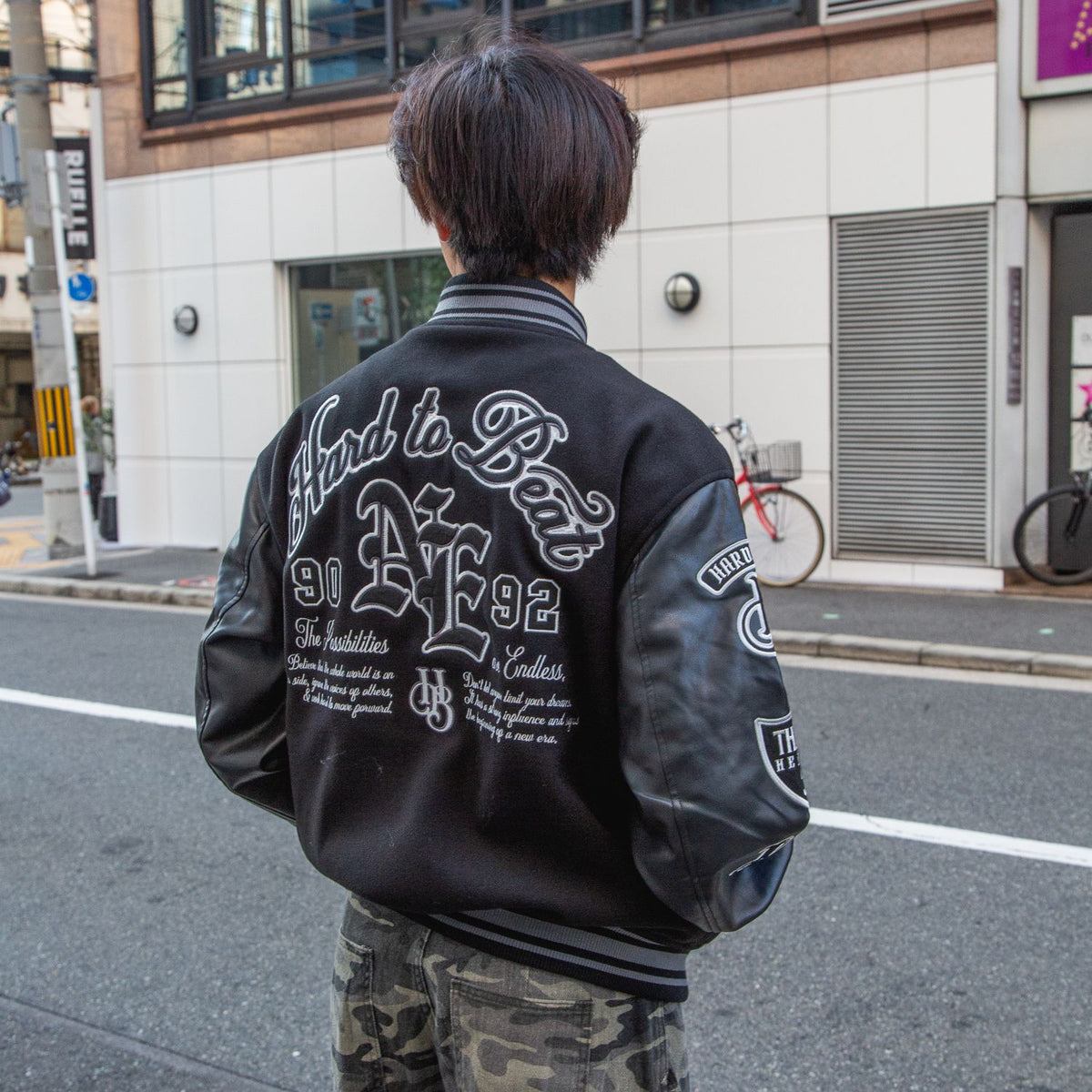 リブ襟ドット釦フェイクメルトン袖PUスタジアムブルゾン(254-2047)