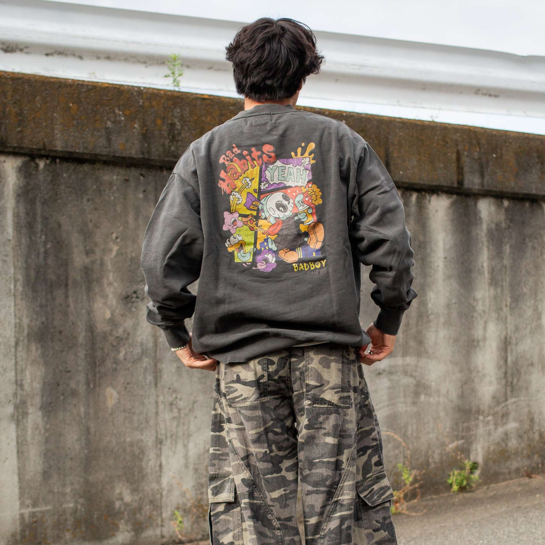 「とーる」Bad Habitsイラスト ピグメントトレーナー(251-2256)