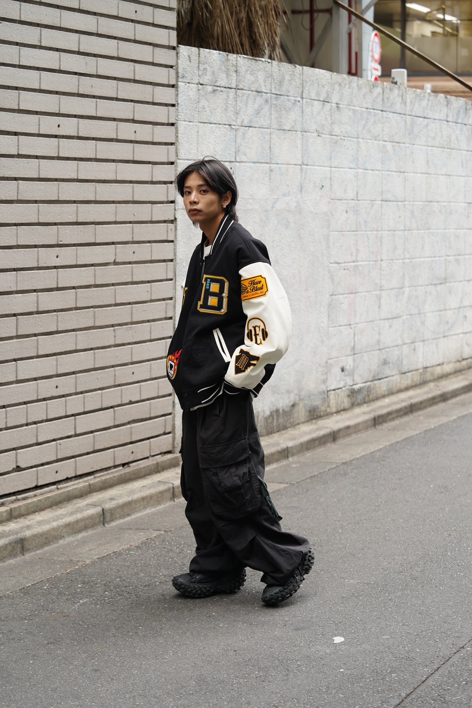 袖PUスタジアムブルゾン