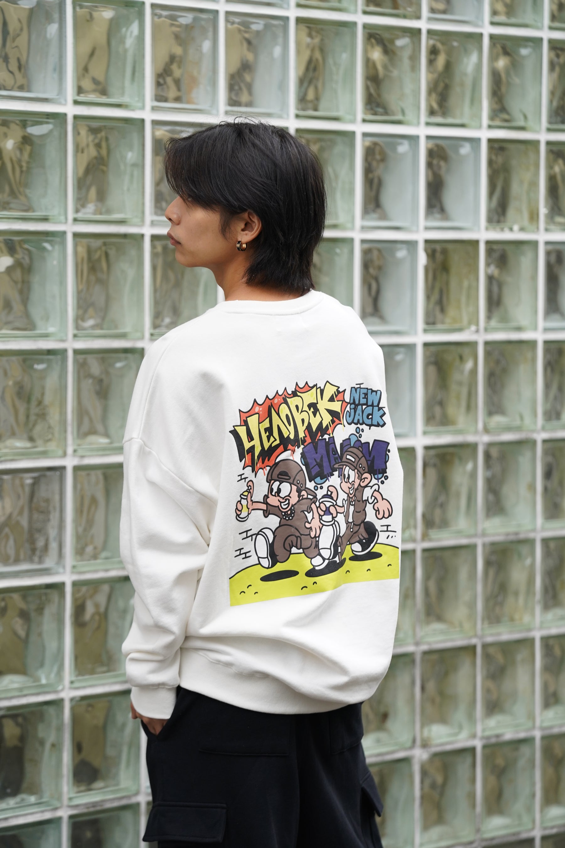 NEW JACKスプレーロゴトレーナー