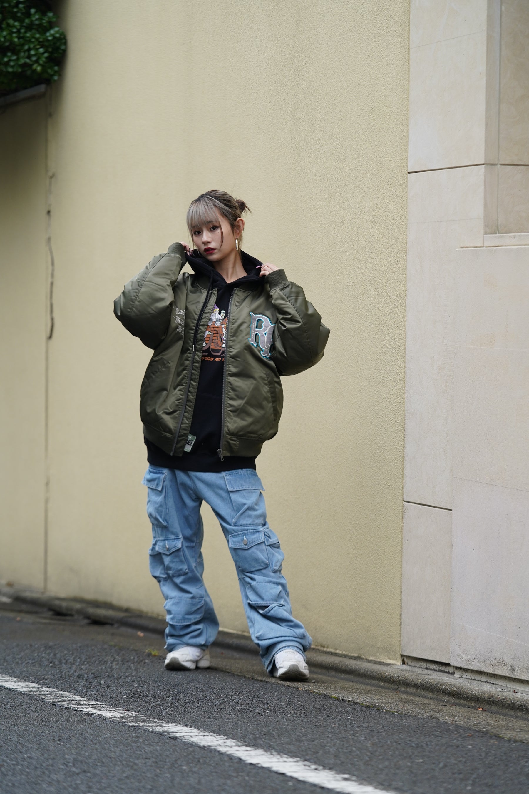 ヘビーツイルMA-1刺繍ブルゾン