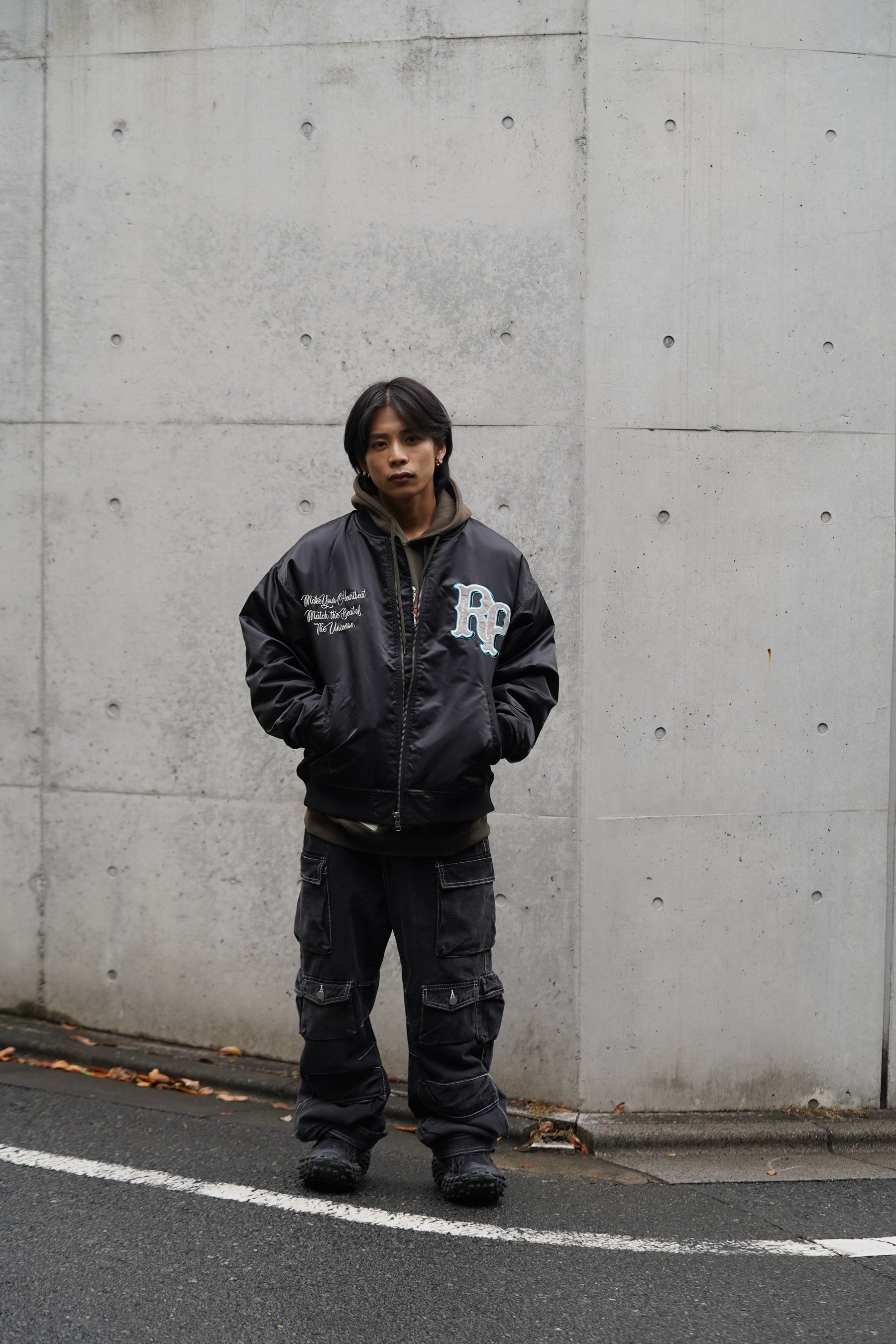 ヘビーツイルMA-1刺繍ブルゾン