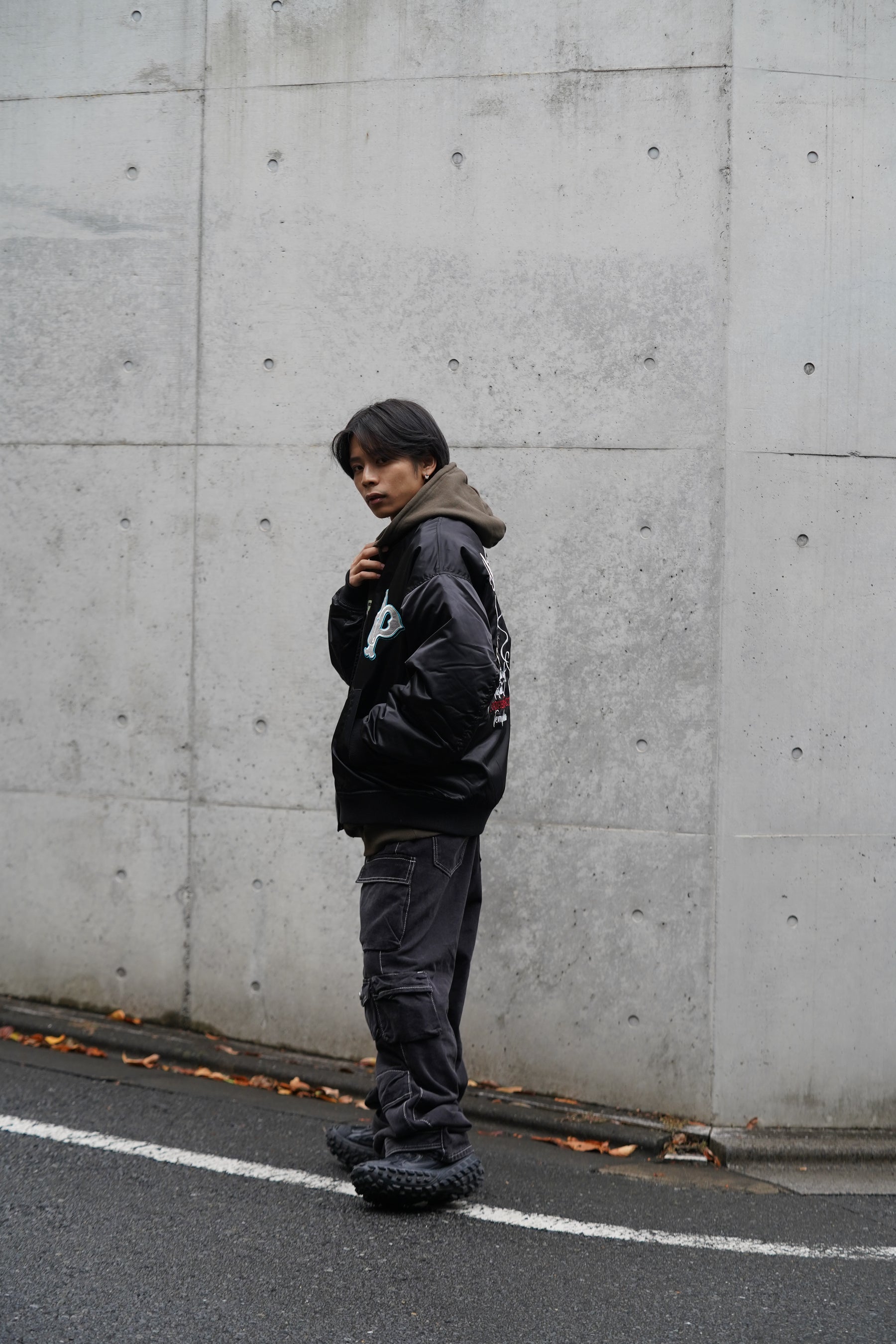 ヘビーツイルMA-1刺繍ブルゾン