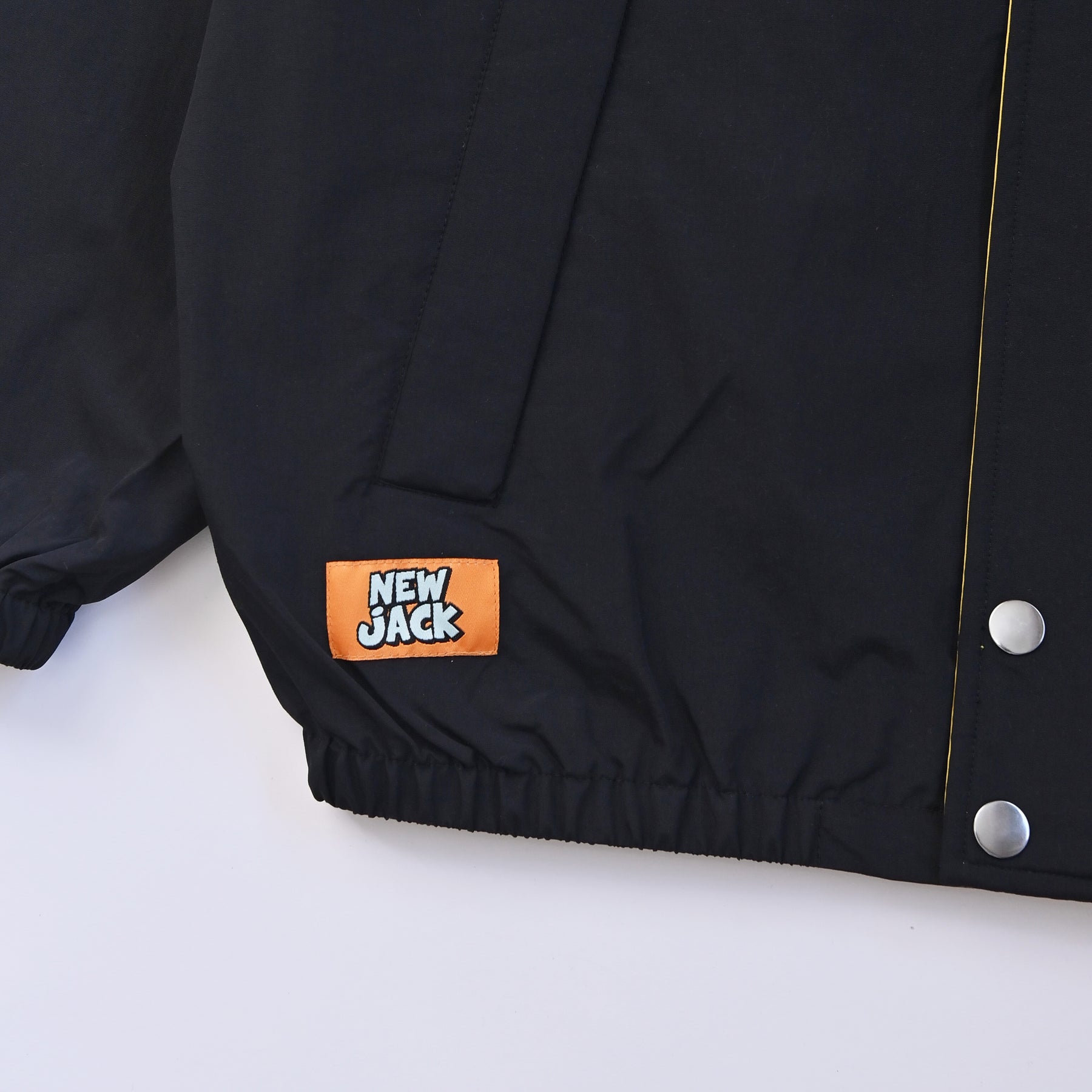 タスラン裏コーティングウインドブレーカー