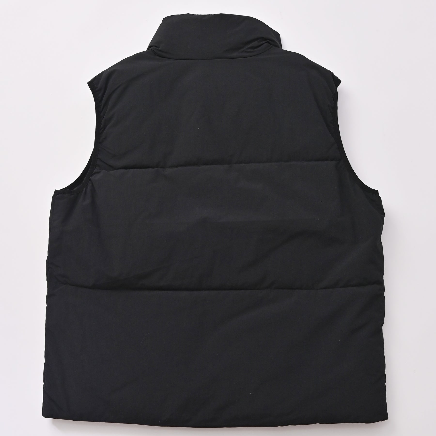 タスラン裏コーティング中綿ベスト