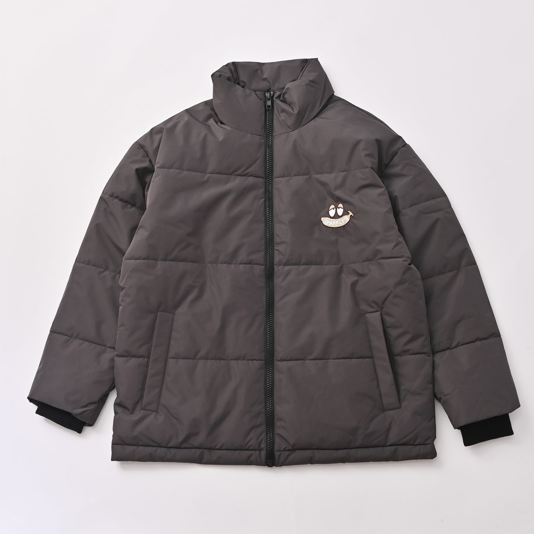 刺繍入り防風裏ラミネートインリブアウター