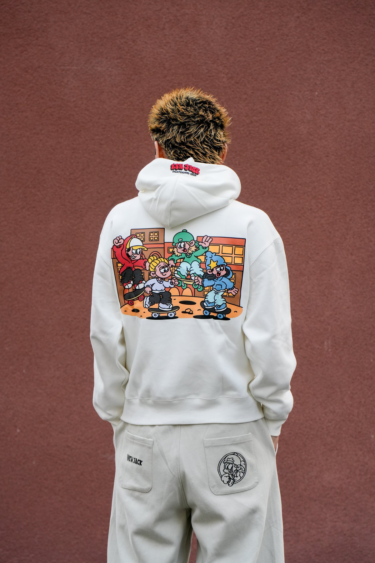 NEW JACK 4人組ストリートスケボープルパーカー(NJ261-2246)