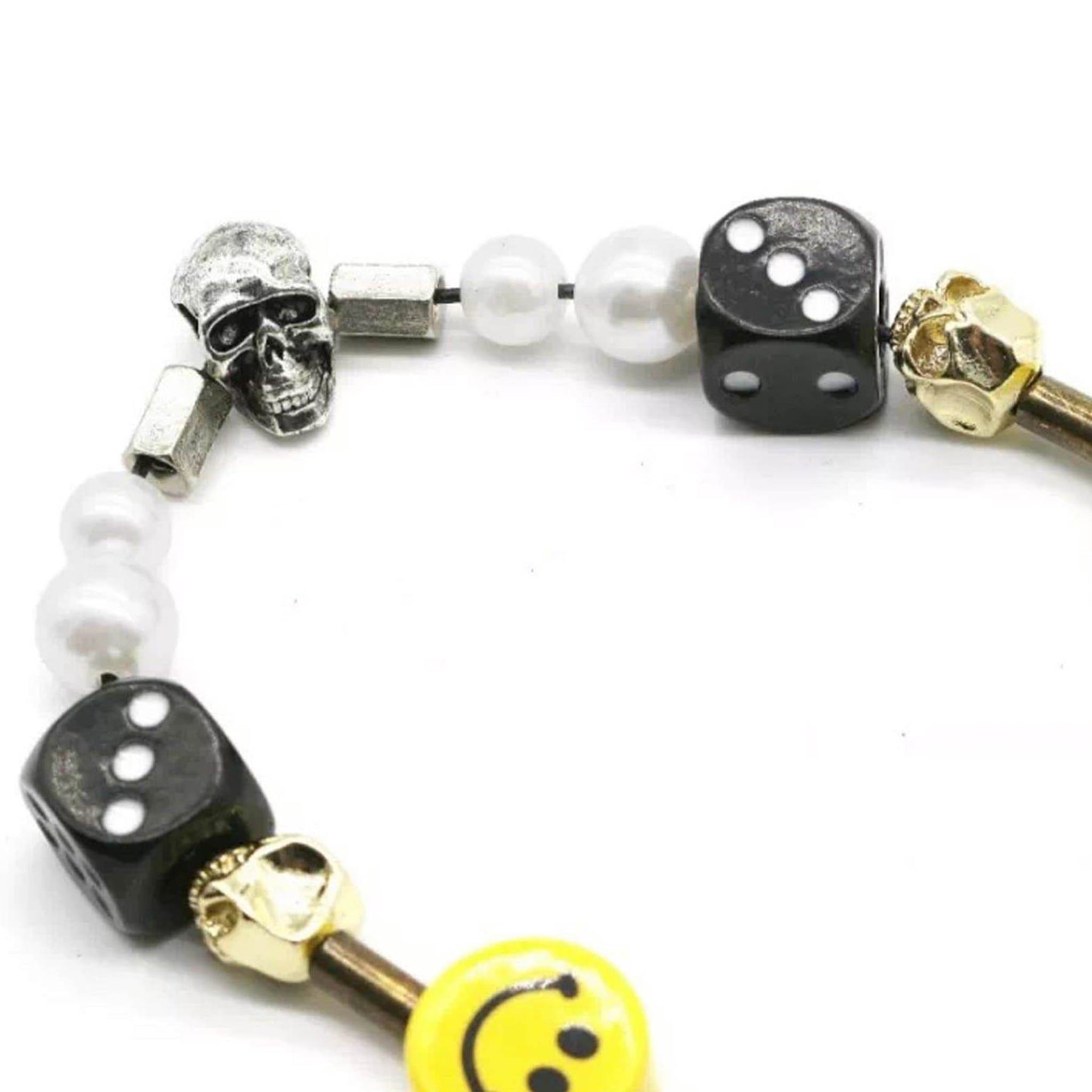 *EVAE+ Pearl Smiley Necklace