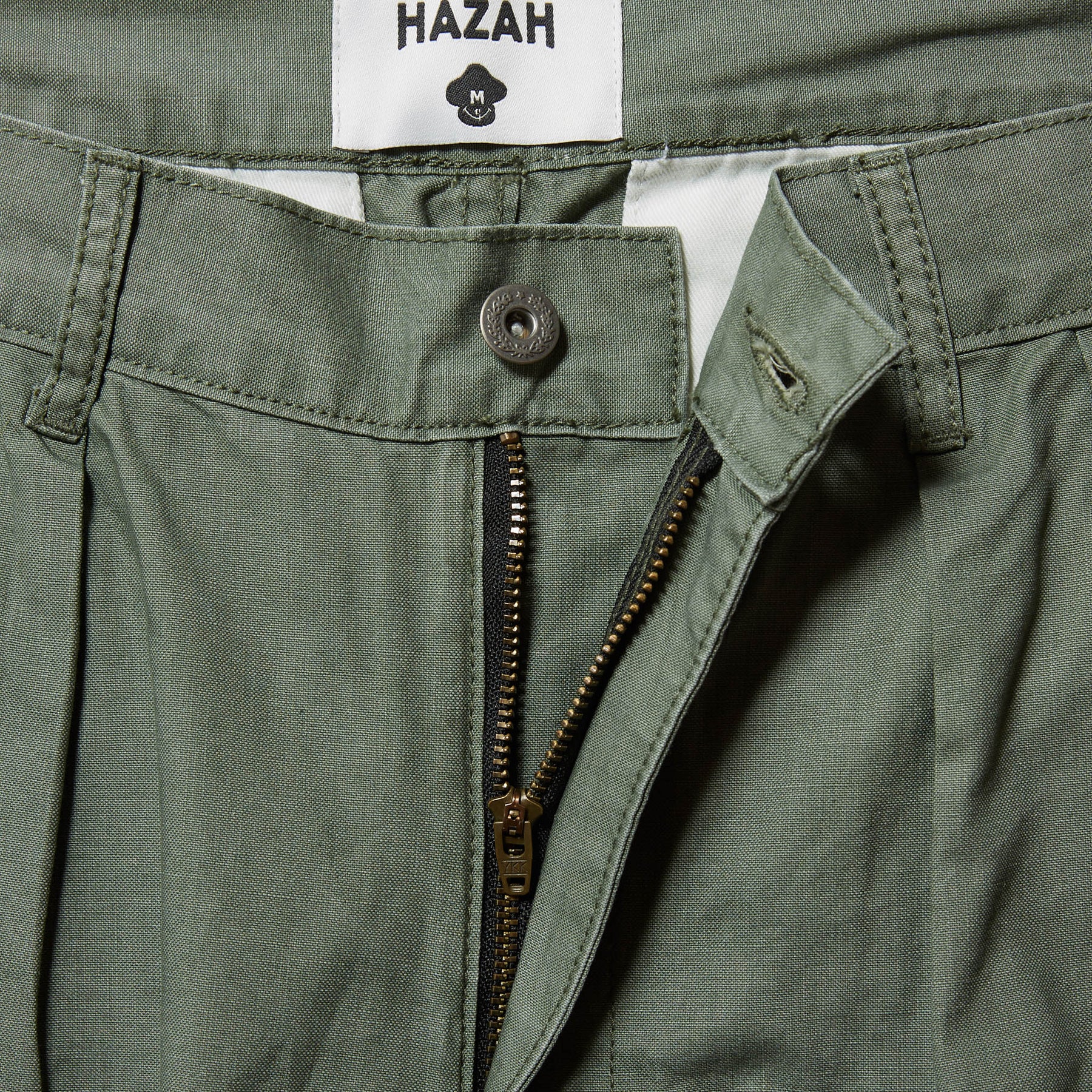 WIDE SILHOUETTE SHORT PANTS