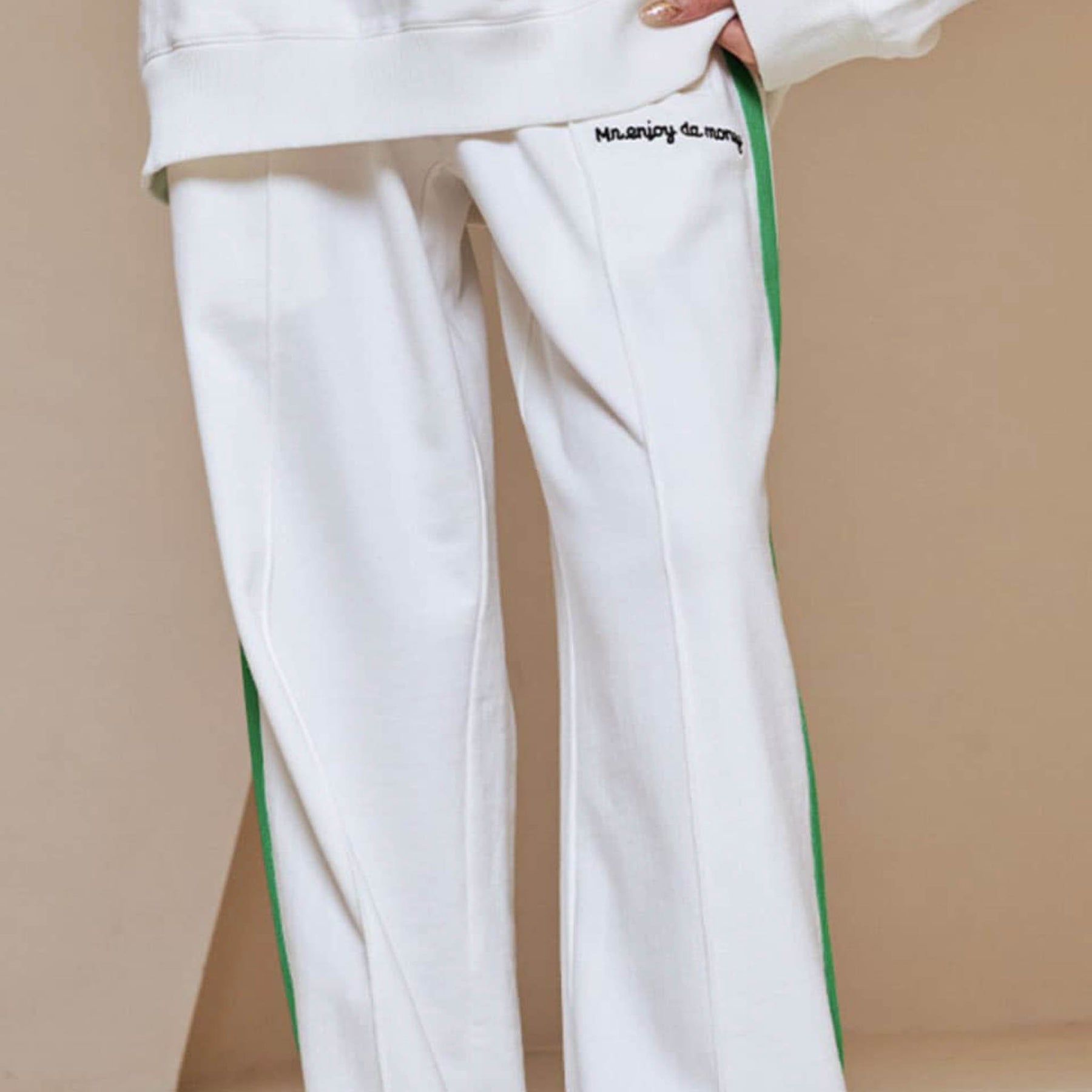 MEDM Tiny Logo Line Pants