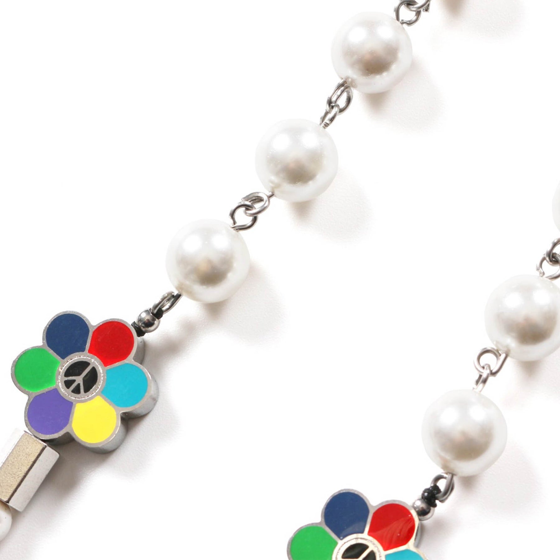 SALUTE FLOWER ANARCHY NECKLACE