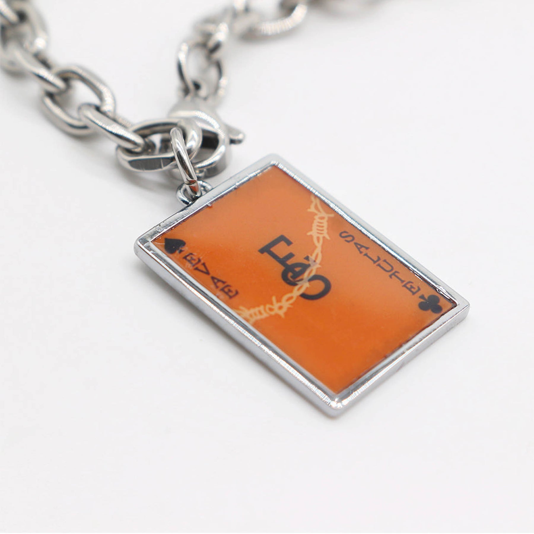 SALUTE / *EVAE+ CROSS FLOWER SMILEY NECKLACE