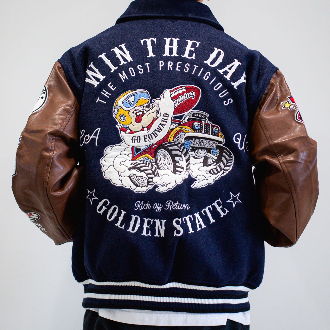 襟付きZIPブルドック袖PUスタジアムブルゾン（254-2017）