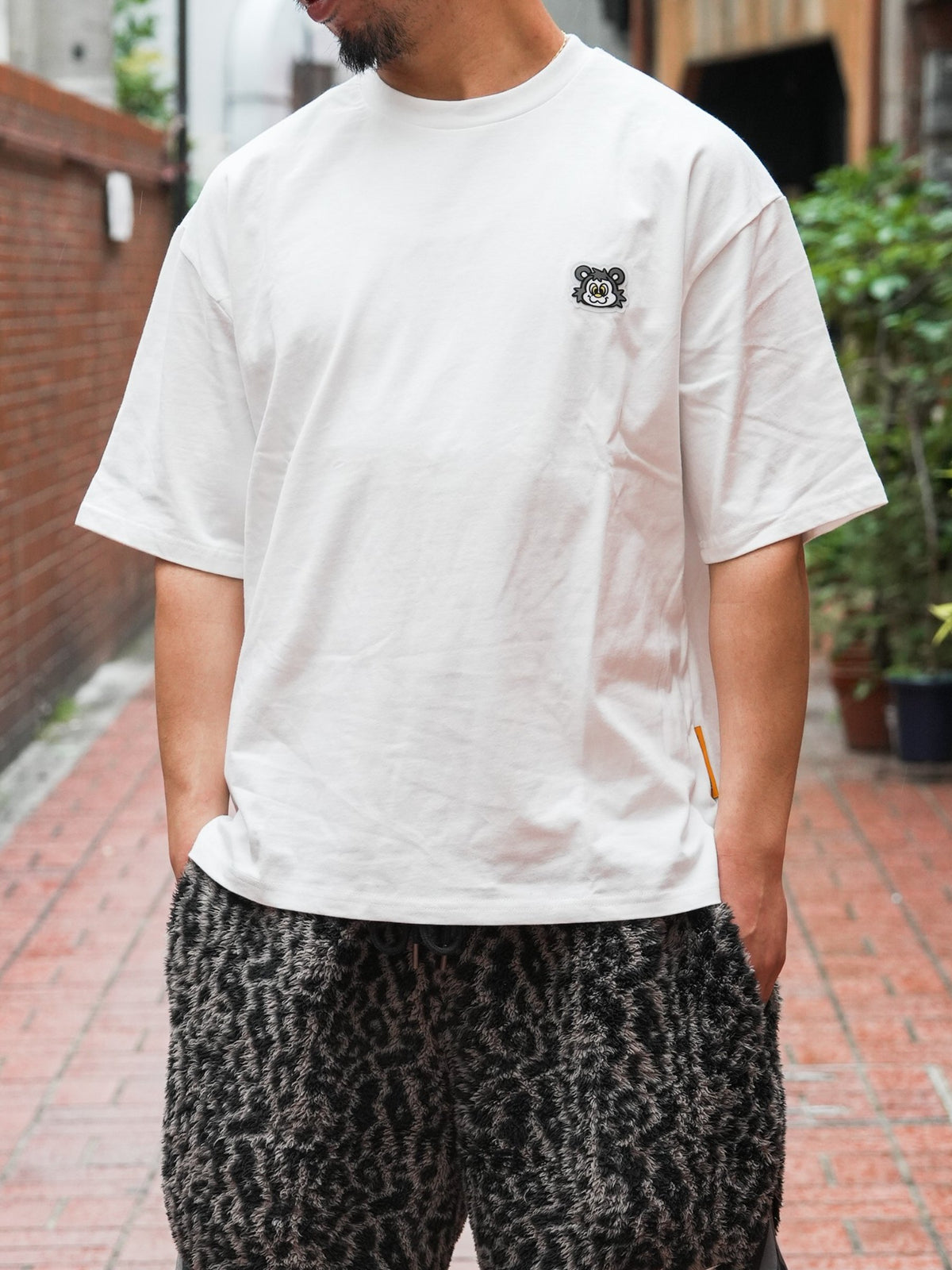 NEW JACK 立体シール風ワンポイントプリント 半袖Tシャツ(NJ262-2716)