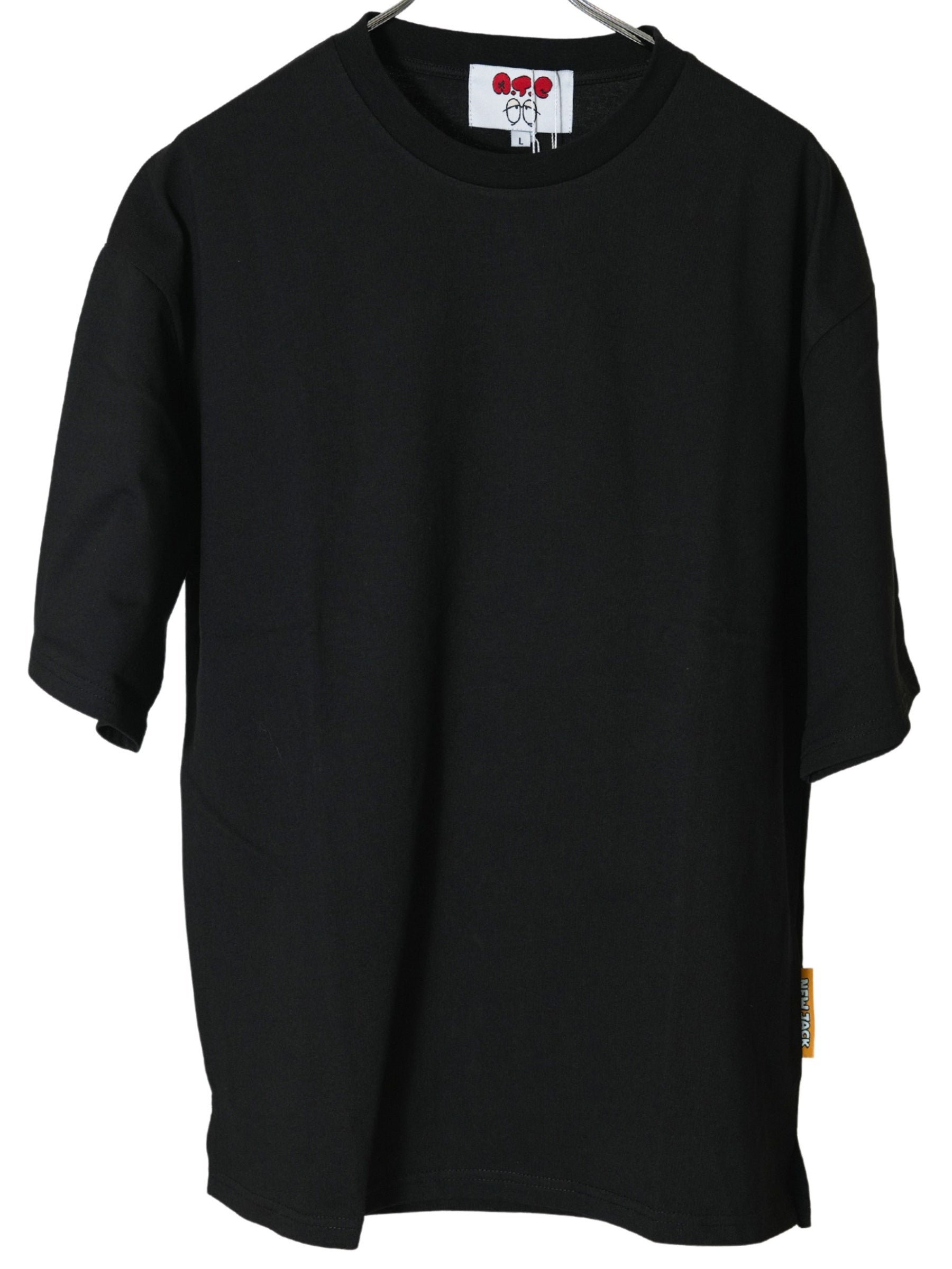 NEW JACK 缶バッジ付き掠れプリント 半袖Tシャツ(NJ262-2776)